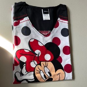Minnie Mouse scrub top